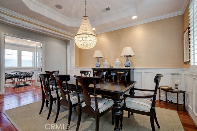 649 26th Street, Manhattan Beach, California 90266, 5 Bedrooms Bedrooms, ,4 BathroomsBathrooms,Residential,Sold,26th,SB21027371