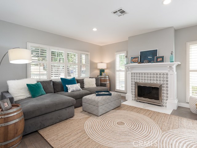 711 Irena Avenue, Redondo Beach, California 90277, 4 Bedrooms Bedrooms, ,2 BathroomsBathrooms,Residential,Sold,Irena,SB19226574