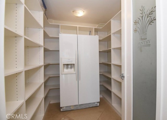 Kitchen Pantry