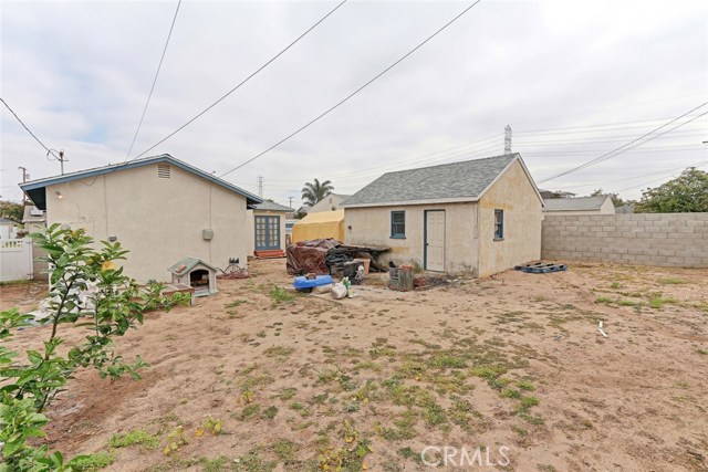 2404 Thomas Avenue, Redondo Beach, California 90278, 3 Bedrooms Bedrooms, ,1 BathroomBathrooms,Residential,Sold,Thomas,SB17071110