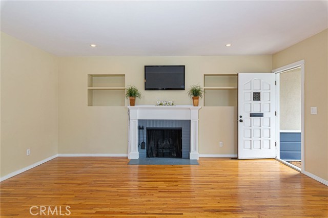 613 19th Street, Manhattan Beach, California 90266, 3 Bedrooms Bedrooms, ,2 BathroomsBathrooms,Residential,Sold,19th,SB19216606