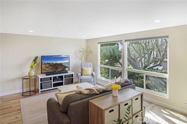 61 Cresta Verde Drive, Rolling Hills Estates, California 90274, 2 Bedrooms Bedrooms, ,1 BathroomBathrooms,Residential,Sold,Cresta Verde,SB20038834