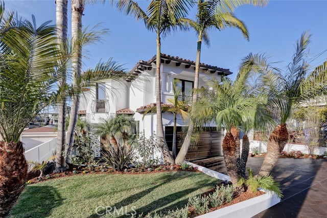 579 29th Street, Manhattan Beach, California 90266, 5 Bedrooms Bedrooms, ,4 BathroomsBathrooms,Residential,Sold,29th,SB21057562