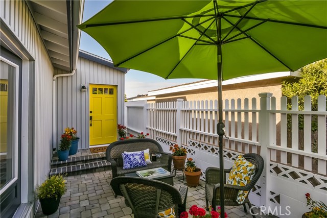 1619 Lomax Lane, Redondo Beach, California 90278, 3 Bedrooms Bedrooms, ,1 BathroomBathrooms,Residential,Sold,Lomax,PV19059758