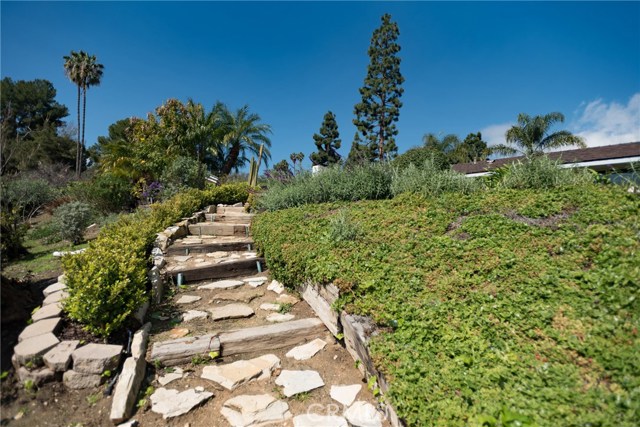 2618 Sunnyside Ridge Road, Rancho Palos Verdes, California 90275, 4 Bedrooms Bedrooms, ,2 BathroomsBathrooms,Residential,Sold,Sunnyside Ridge,SB18080340