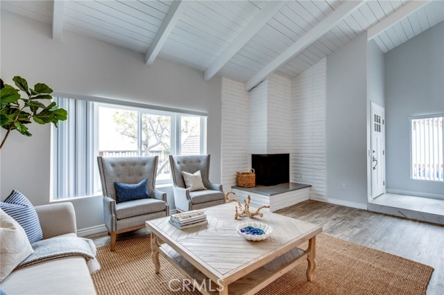 719 Prospect Avenue, Redondo Beach, California 90277, 4 Bedrooms Bedrooms, ,1 BathroomBathrooms,Residential,Sold,Prospect,SB19099865