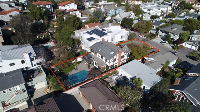 522 24th Place, Hermosa Beach, California 90254, 3 Bedrooms Bedrooms, ,3 BathroomsBathrooms,Residential,Sold,24th Place,SB18039832