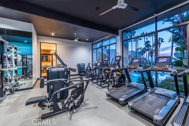 650 The Village, Redondo Beach, California 90277, 1 Bedroom Bedrooms, ,1 BathroomBathrooms,Residential,Sold,The Village,OC21048054