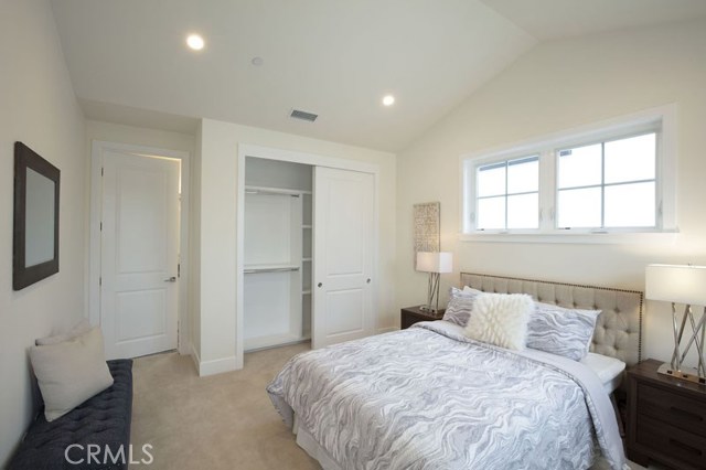 2309 Voorhees Avenue, Redondo Beach, California 90278, 4 Bedrooms Bedrooms, ,3 BathroomsBathrooms,Residential,Sold,Voorhees,SB19080678