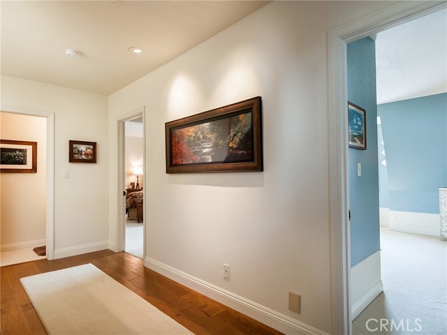 317 Broadway, Redondo Beach, California 90277, 3 Bedrooms Bedrooms, ,2 BathroomsBathrooms,Residential,Sold,Broadway,SB17224085