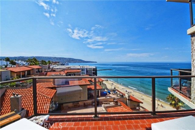 531 Esplanade, Redondo Beach, California 90277, 2 Bedrooms Bedrooms, ,2 BathroomsBathrooms,Residential,Sold,Esplanade,SB20162975