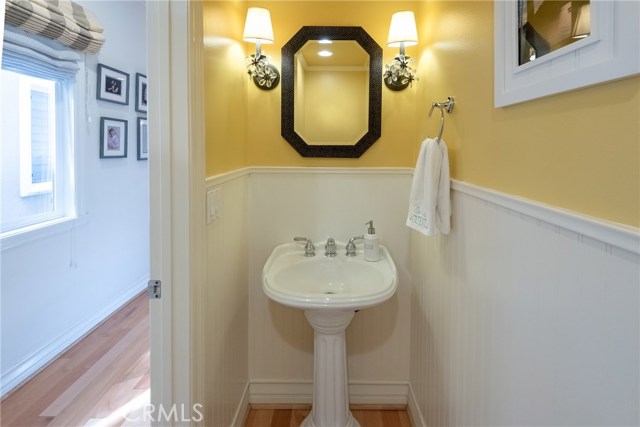 1729 Haynes, Redondo Beach, California 90278, 4 Bedrooms Bedrooms, ,2 BathroomsBathrooms,Residential,Sold,Haynes,PV19118048
