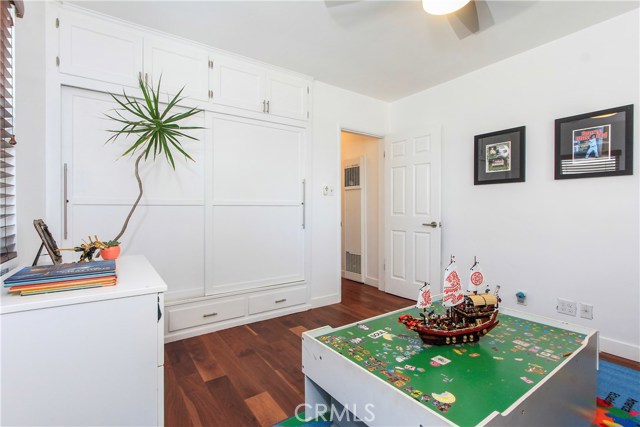 702 Maria Avenue, Redondo Beach, California 90277, 4 Bedrooms Bedrooms, ,2 BathroomsBathrooms,Residential,Sold,Maria,SB19137307