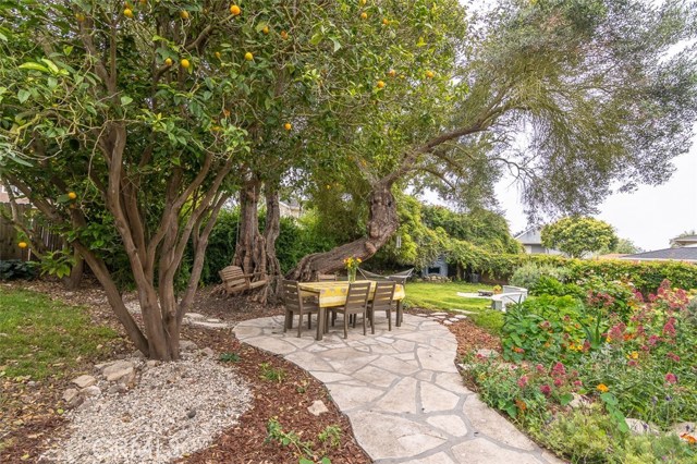 6216 Moongate Drive, Rancho Palos Verdes, California 90275, 4 Bedrooms Bedrooms, ,2 BathroomsBathrooms,Residential,Sold,Moongate,PV18136984 6216 Moongate Drive, Rancho Palos Verdes, California 90275, 4 Bedrooms Bedrooms, ,2 BathroomsBathrooms,Residential,Sold,Moongate,PV18136984