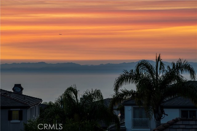 1 San Miguel, Rolling Hills Estates, California 90274, 5 Bedrooms Bedrooms, ,5 BathroomsBathrooms,Residential,Sold,San Miguel,PV18195768