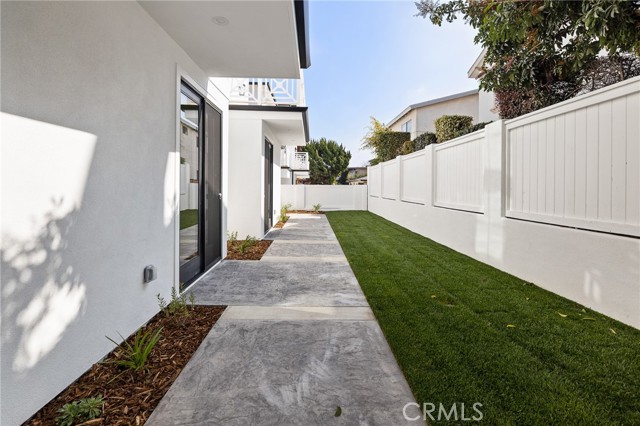 2112 Carnegie Lane, Redondo Beach, California 90278, 5 Bedrooms Bedrooms, ,5 BathroomsBathrooms,Residential,Sold,Carnegie,SB21029715