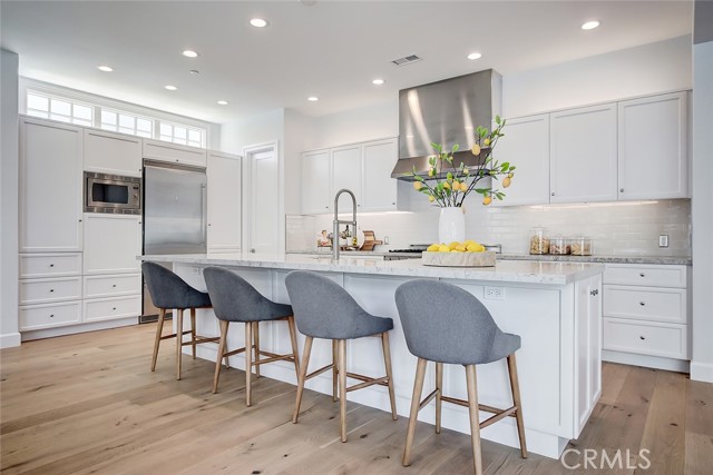 1900 Lynngrove Drive, Manhattan Beach, California 90266, 5 Bedrooms Bedrooms, ,2 BathroomsBathrooms,Residential,Sold,Lynngrove,SB21039108