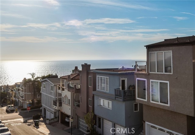 324 21st Street, Manhattan Beach, California 90266, 3 Bedrooms Bedrooms, ,4 BathroomsBathrooms,Residential,Sold,21st,SB21154913