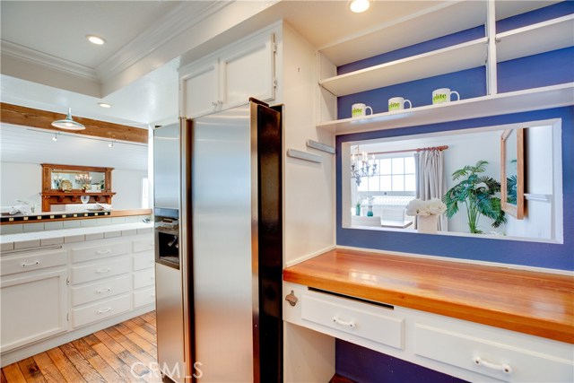 225 15th Street, Manhattan Beach, California 90266, 4 Bedrooms Bedrooms, ,1 BathroomBathrooms,Residential,Sold,15th,SB20180617