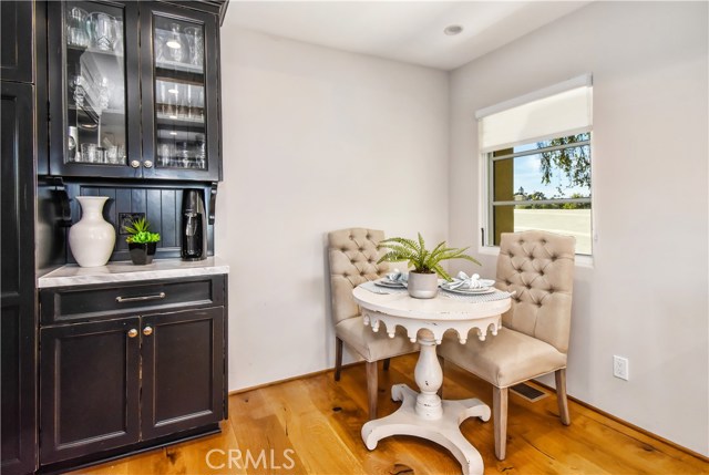 Sunny Breakfast Nook