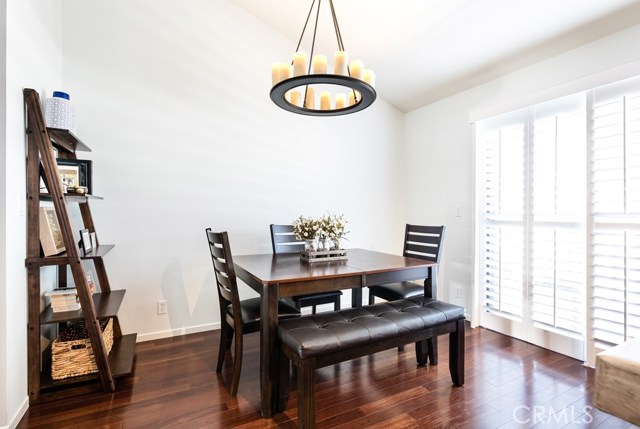 606 Guadalupe Avenue, Redondo Beach, California 90277, 2 Bedrooms Bedrooms, ,Residential,Sold,Guadalupe,PV18085371