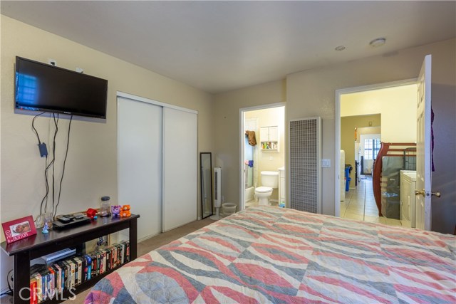 2 Bed Home for Sale in Compton, California