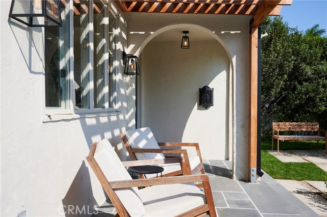 925 15th Place, Hermosa Beach, California 90254, 2 Bedrooms Bedrooms, ,1 BathroomBathrooms,Residential,Sold,15th,SB20221985