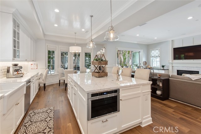 2201 Oak Avenue, Manhattan Beach, California 90266, 5 Bedrooms Bedrooms, ,5 BathroomsBathrooms,Residential,Sold,Oak,SB21126530