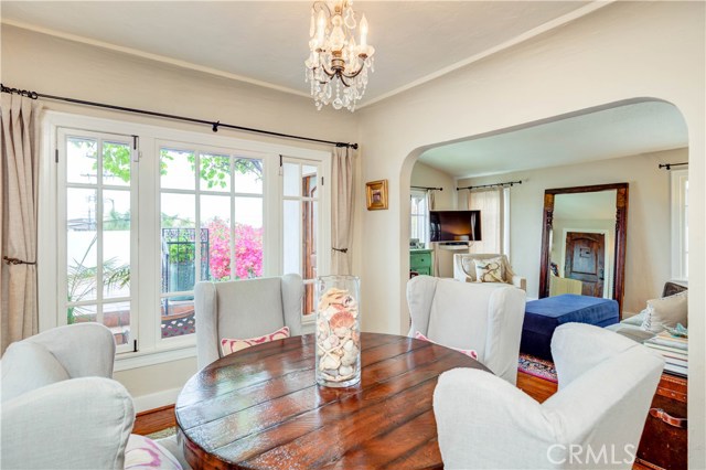1236 3rd Street, Hermosa Beach, California 90254, 2 Bedrooms Bedrooms, ,Residential,Sold,3rd,SB19113677