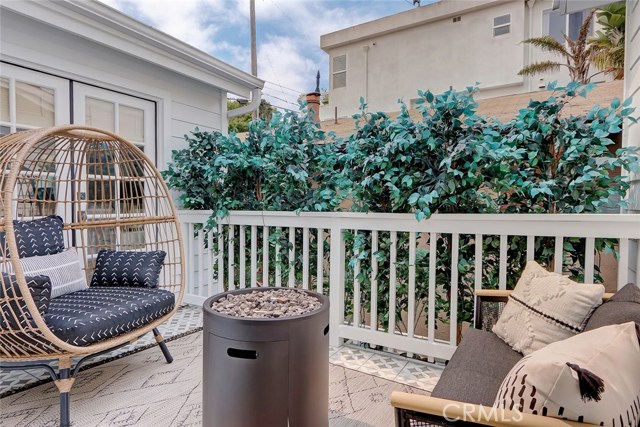 508 Rosecrans Avenue, Manhattan Beach, California 90266, 4 Bedrooms Bedrooms, ,3 BathroomsBathrooms,Residential,Sold,Rosecrans,SB20193672