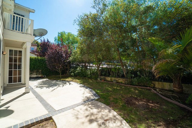 16 Pepper Tree Lane, Rolling Hills Estates, California 90274, 3 Bedrooms Bedrooms, ,4 BathroomsBathrooms,Residential,Sold,Pepper Tree,SB18282891