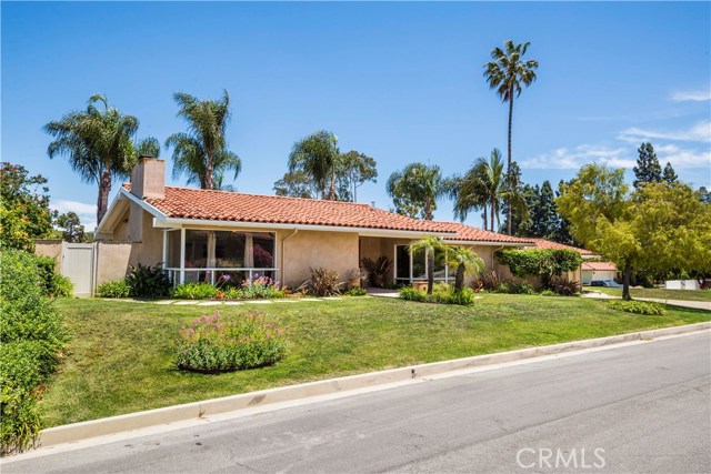 2115 Via Visalia, Palos Verdes Estates, California 90274, 3 Bedrooms Bedrooms, ,2 BathroomsBathrooms,Residential,Sold,Via Visalia,PV18145960