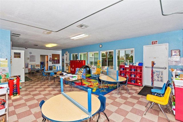 Lynwood, ,Commercial,For Sale,Lynwood,CV20155528