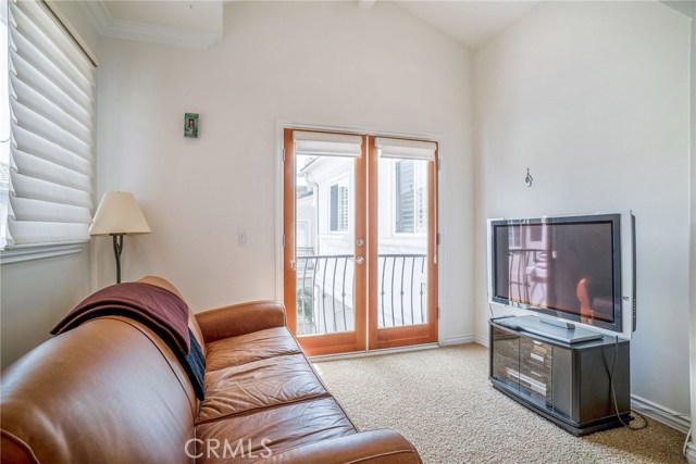 1909 Plant Avenue, Redondo Beach, California 90278, 4 Bedrooms Bedrooms, ,2 BathroomsBathrooms,Residential,Sold,Plant,SB19198683