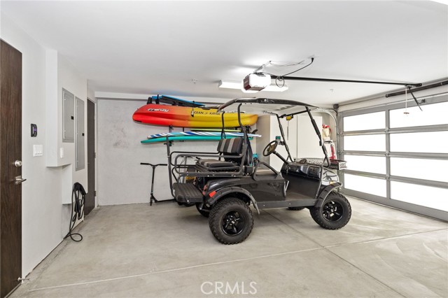 319 34th Place, Manhattan Beach, California 90266, 3 Bedrooms Bedrooms, ,3 BathroomsBathrooms,Residential,Sold,34th,PV21029643