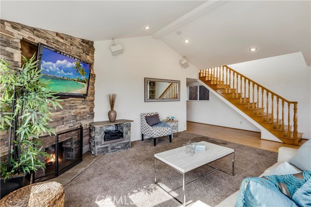 429 35th street, Manhattan Beach, California 90266, 4 Bedrooms Bedrooms, ,4 BathroomsBathrooms,Residential,Sold,35th street,SB19086449