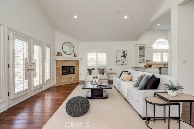 228 Juanita Avenue, Redondo Beach, California 90277, 4 Bedrooms Bedrooms, ,2 BathroomsBathrooms,Residential,Sold,Juanita,SB20139705