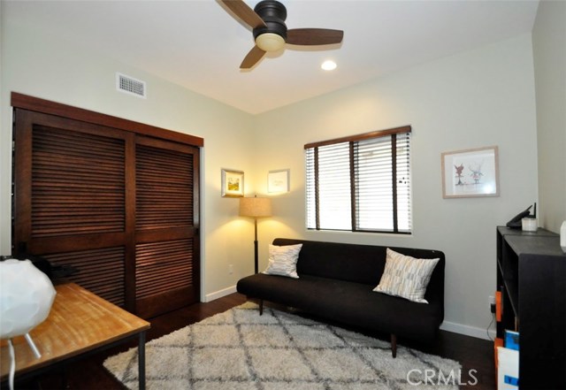 121 Guadalupe Avenue, Redondo Beach, California 90277, 4 Bedrooms Bedrooms, ,3 BathroomsBathrooms,Residential,Sold,Guadalupe,SB18068766