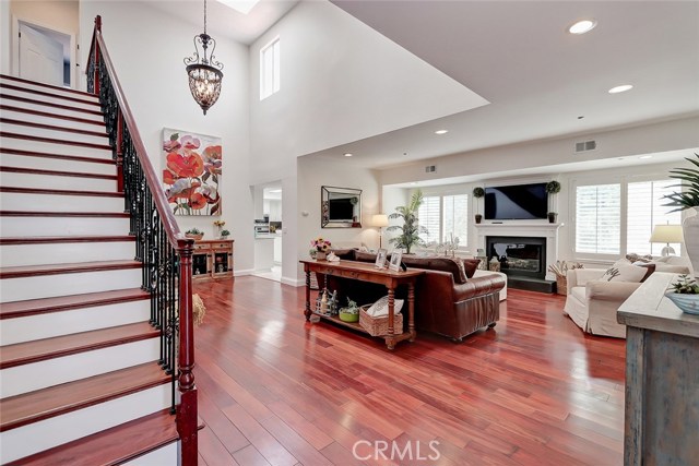 411 Avenue F, Redondo Beach, California 90277, 5 Bedrooms Bedrooms, ,4 BathroomsBathrooms,Residential,Sold,Avenue F,SB20102967