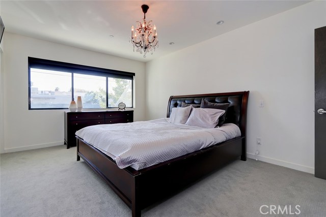 1773 Mathews Avenue, Manhattan Beach, California 90266, 3 Bedrooms Bedrooms, ,2 BathroomsBathrooms,Residential,Sold,Mathews,SB19238743