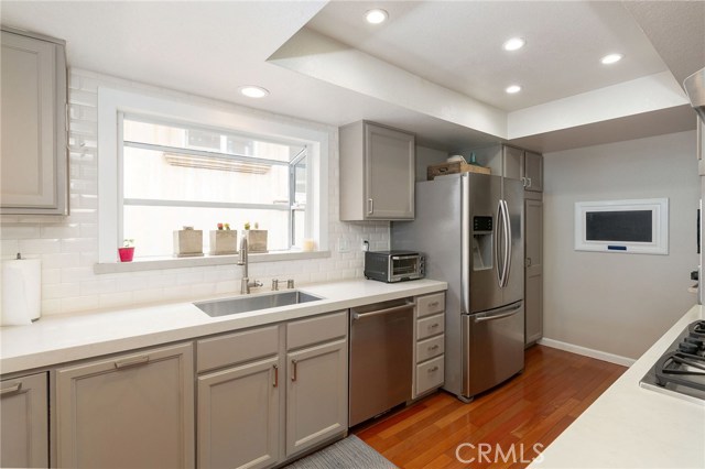 1707 Wollacott Street, Redondo Beach, California 90278, 3 Bedrooms Bedrooms, ,2 BathroomsBathrooms,Residential,Sold,Wollacott,SB19155787