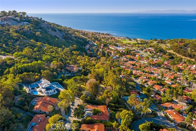 2704 Via Elevado, Palos Verdes Estates, California 90274, 4 Bedrooms Bedrooms, ,2 BathroomsBathrooms,Residential,Sold,Via Elevado,PV21037747