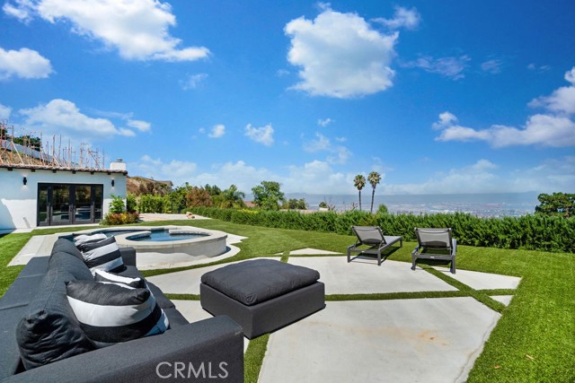 2950 Crownview Drive, Rancho Palos Verdes, California 90275, 4 Bedrooms Bedrooms, ,4 BathroomsBathrooms,Residential,Sold,Crownview,SB21101480