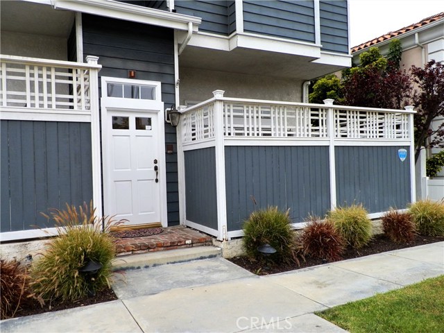 100 Catalina Avenue, Redondo Beach, California 90277, 3 Bedrooms Bedrooms, ,3 BathroomsBathrooms,Residential,Sold,Catalina,PW18118967