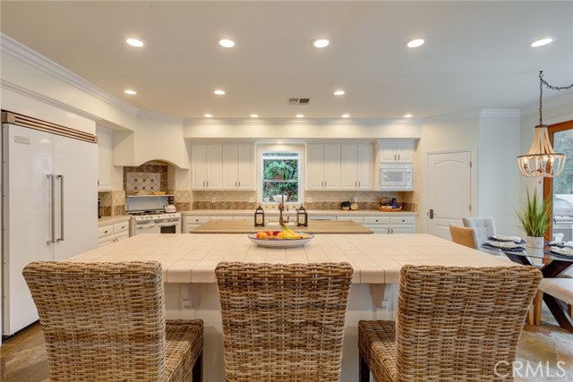 1144 9th Street, Hermosa Beach, California 90254, 5 Bedrooms Bedrooms, ,4 BathroomsBathrooms,Residential,Sold,9th,SB19216948
