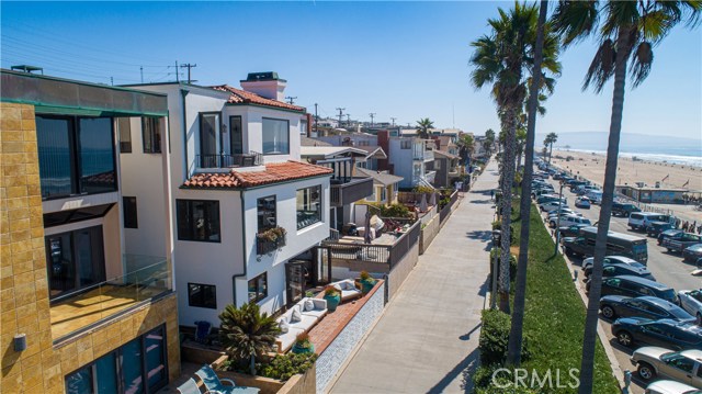 4216 The Strand, Manhattan Beach, California 90266, 5 Bedrooms Bedrooms, ,6 BathroomsBathrooms,Residential,Sold,The Strand,SB20211856