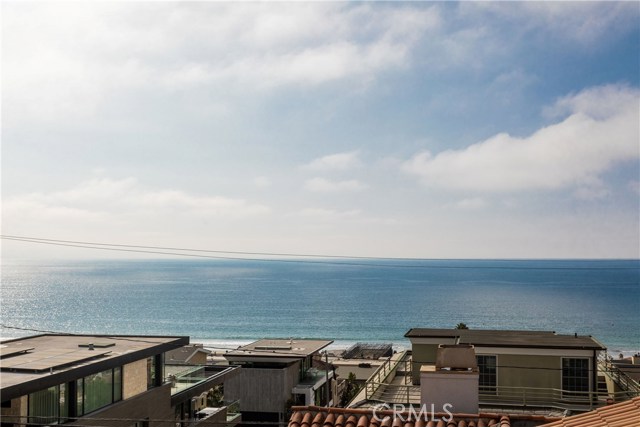 323 25th Street, Manhattan Beach, California 90266, 5 Bedrooms Bedrooms, ,2 BathroomsBathrooms,Residential,Sold,25th,SB20230938