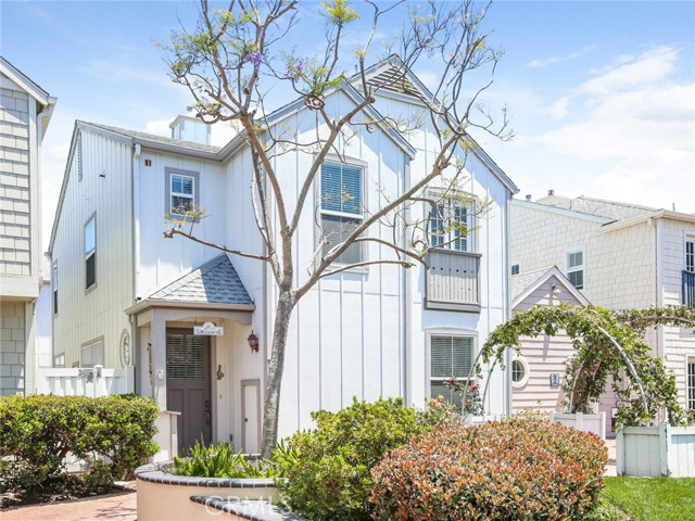 1800 Pacific Coast Highway, Redondo Beach, California 90277, 4 Bedrooms Bedrooms, ,2 BathroomsBathrooms,Residential,Sold,Pacific Coast,PV18134395