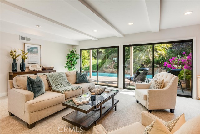 1908 Via Estudillo, Palos Verdes Estates, California 90274, 5 Bedrooms Bedrooms, ,4 BathroomsBathrooms,Residential,Sold,Via Estudillo,PV19246110