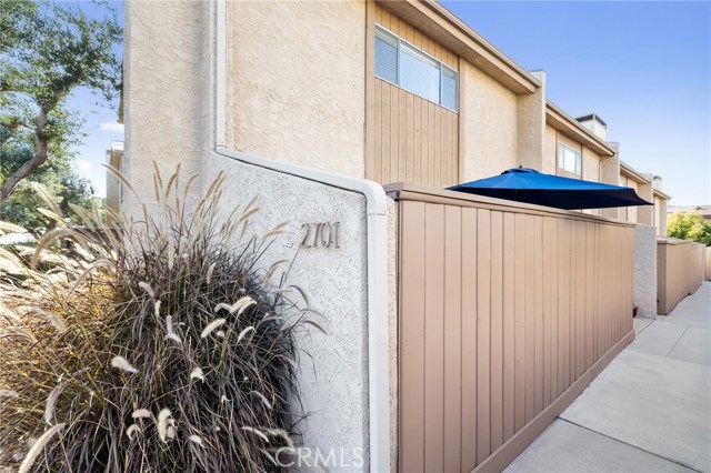 2701 Voorhees Avenue, Redondo Beach, California 90278, 2 Bedrooms Bedrooms, ,2 BathroomsBathrooms,Residential,Sold,Voorhees,SB20156888